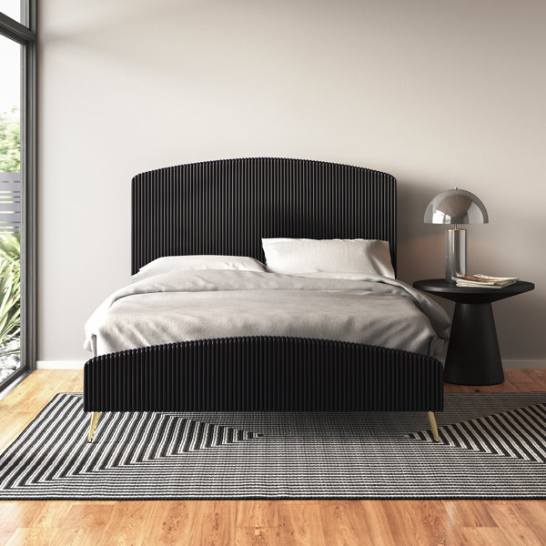 Willa Arlo™ Interiors Manningtree King Upholstered Bed & Reviews